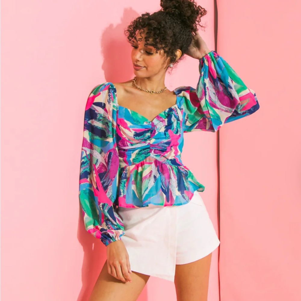 NWT Flying Tomato Close To Me Long Sleeve Printed Woven Top, Size Small